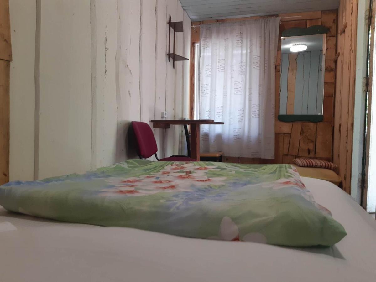Asmonu Poilsiaviete Villa Kinty Buitenkant foto